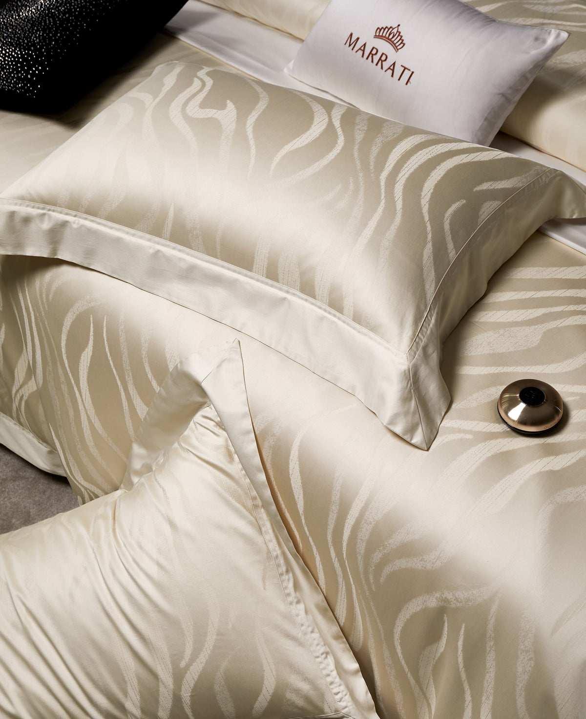 Hedley Bedding — Mica White — view 5