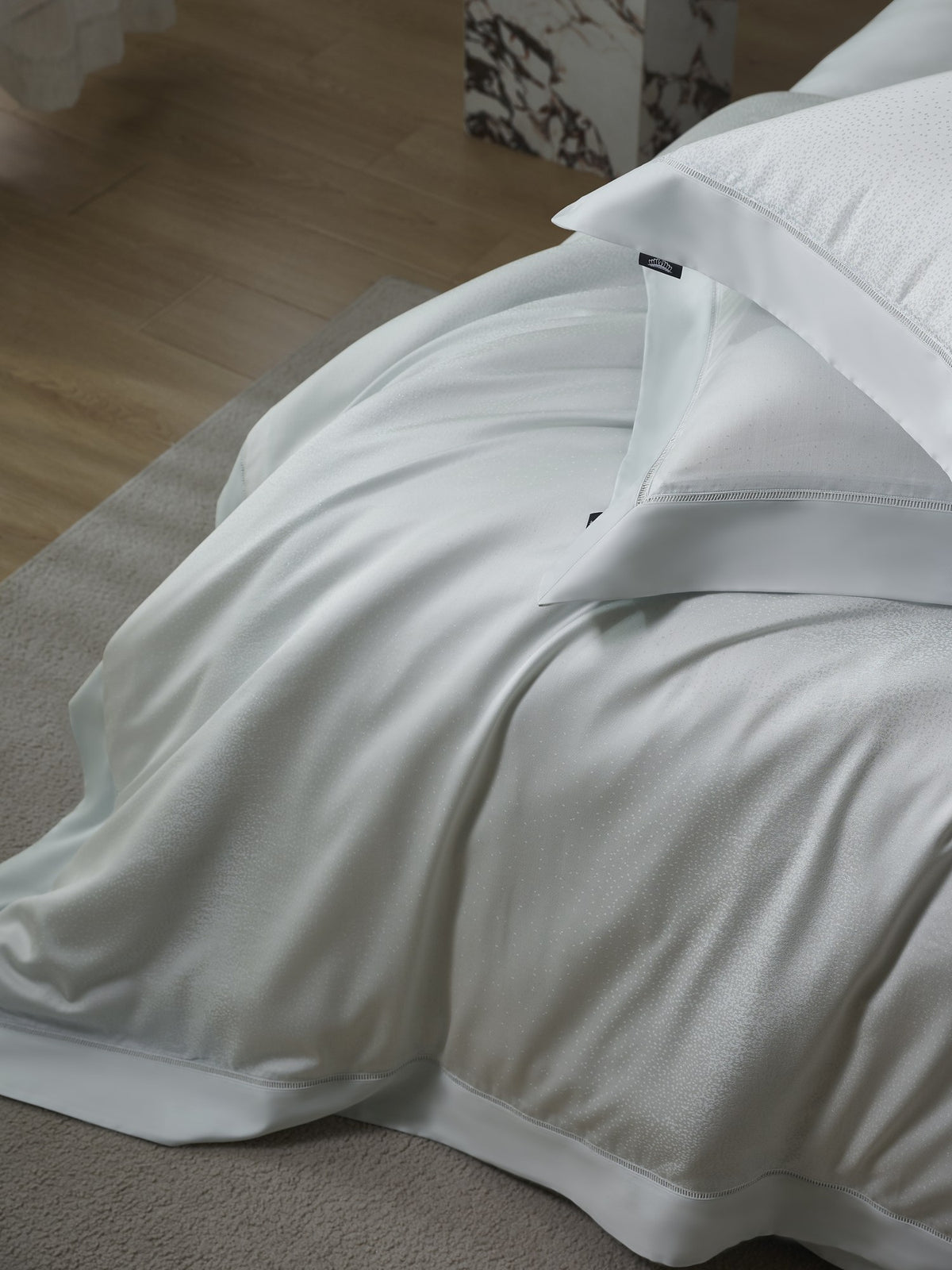 Meteor Trail Bedding — Blue — view 17