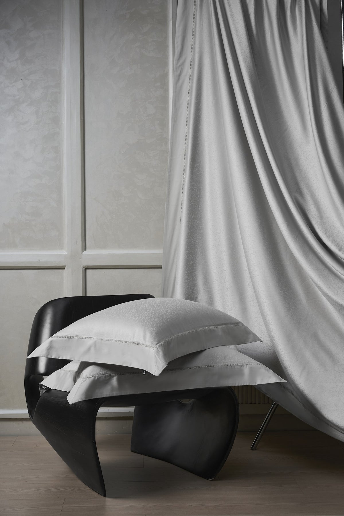 Soft Light Bedding — Grey — view 5