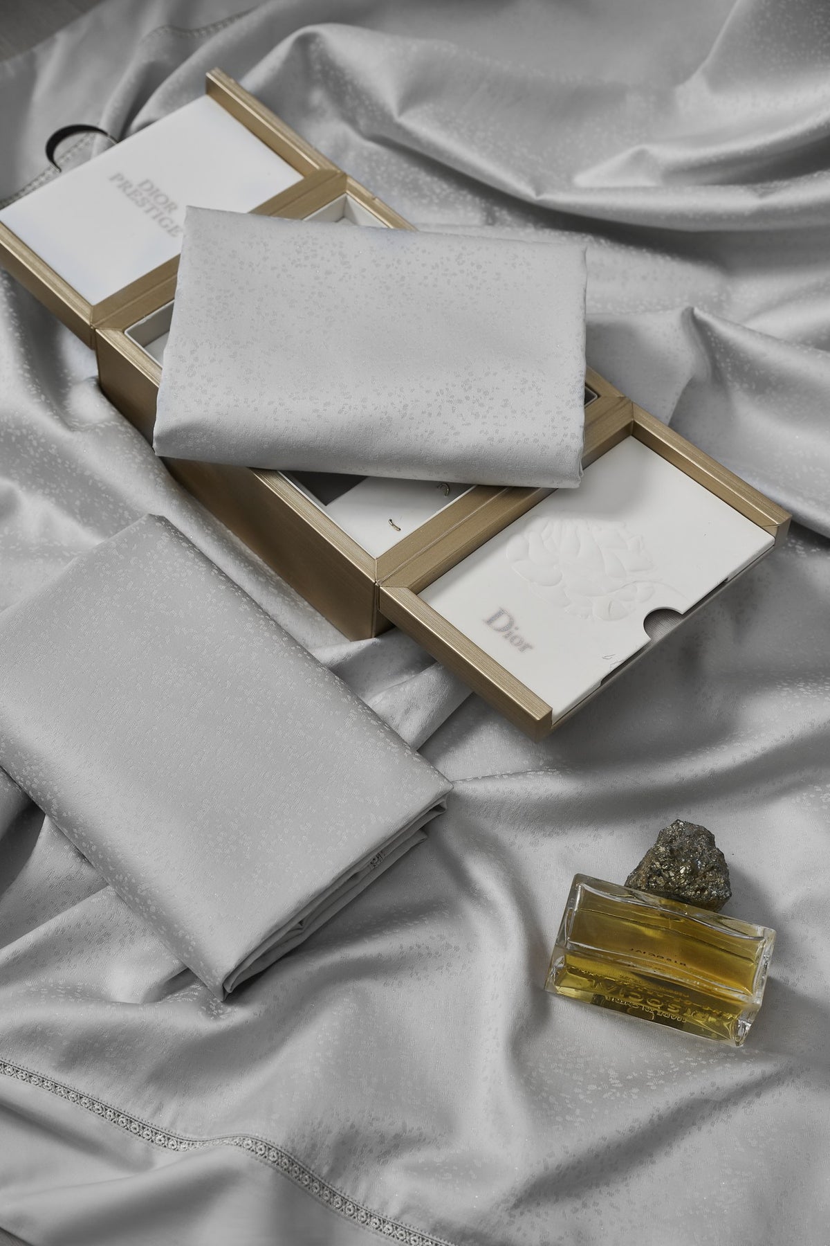 Soft Light Bedding — Grey — view 6