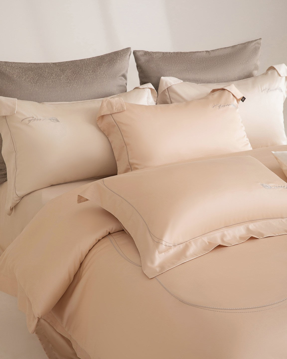 Beneath the Camellia Bedding — Silver Pink — view 20