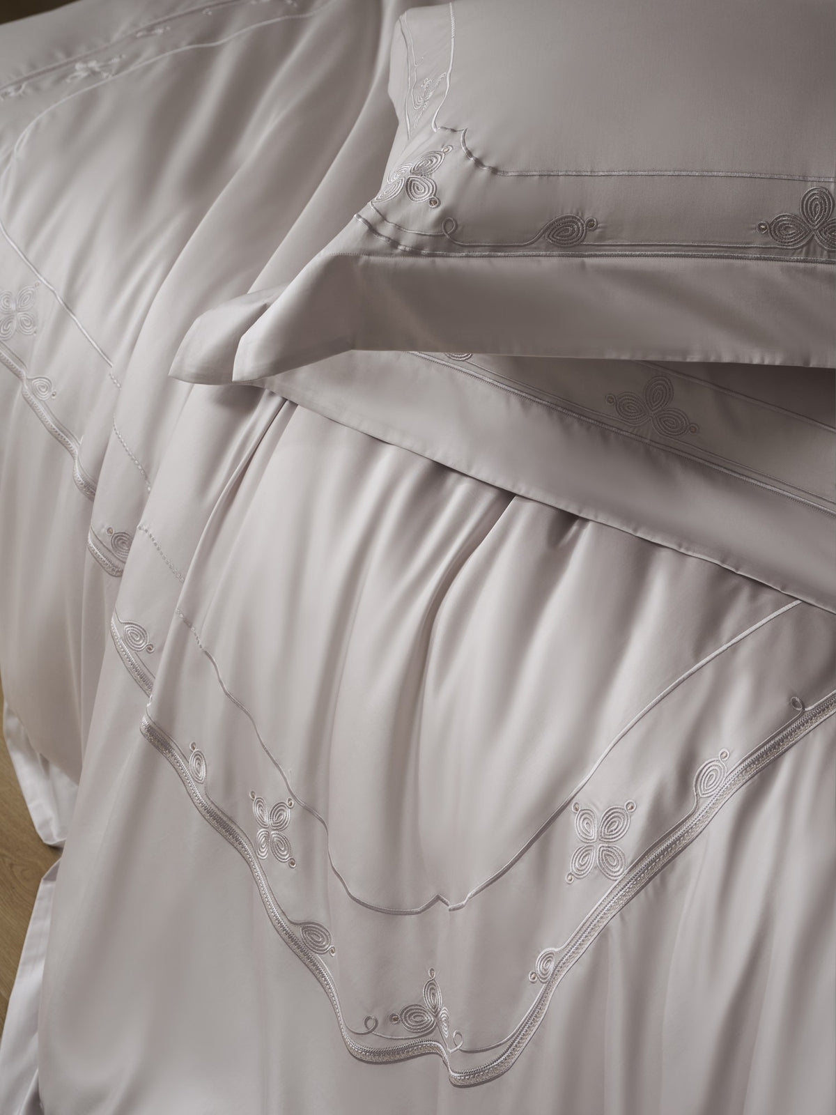 Oriental Elegance Bedding — Grey Lavender — view 6