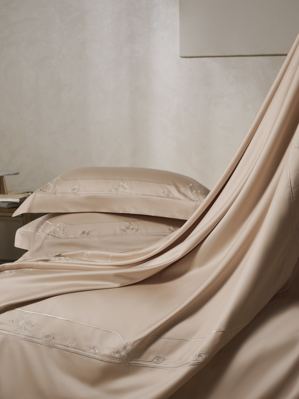 Oriental Elegance Bedding — Silver Pink — view 33