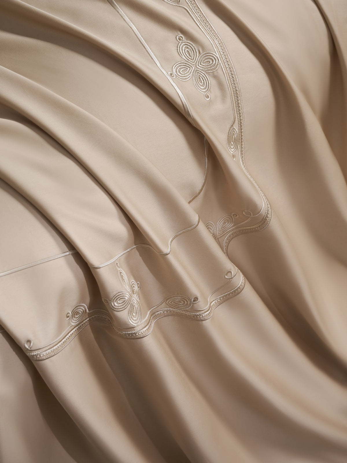 Oriental Elegance Bedding — Silver Pink — view 34