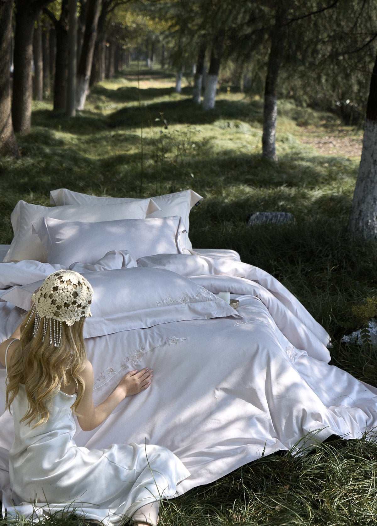 Floral Flourish Bedding — Grey Lavender — view 4