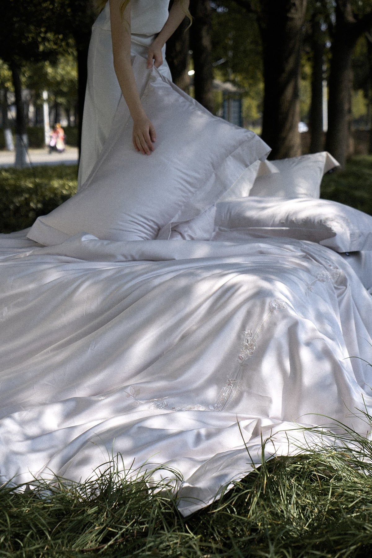 Floral Flourish Bedding — Grey Lavender — view 12