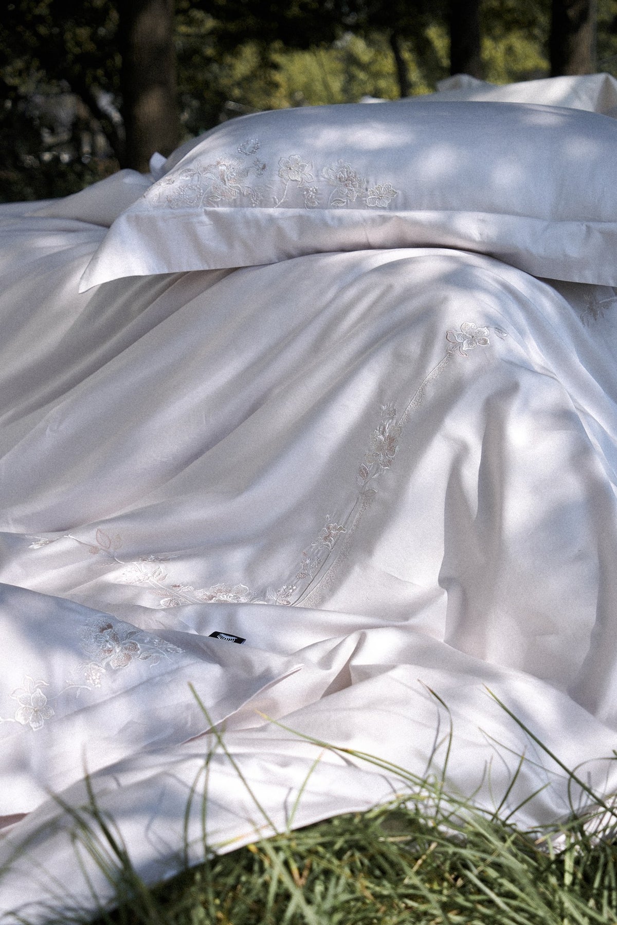 Floral Flourish Bedding — Grey Lavender — view 16
