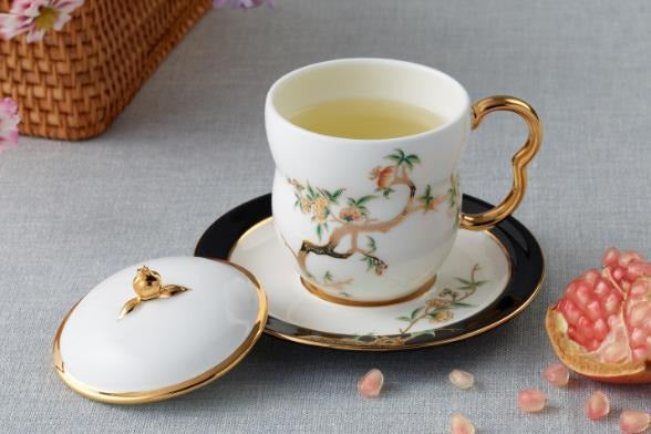 Pomegranate Garden Lidded Cup Set - White, 240 ml