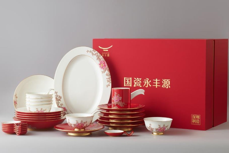 Spring Red Dinnerware Set - 32 Pieces, Service for 6